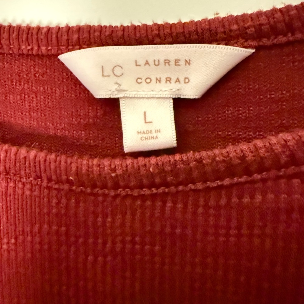 LC Lauren Conrad Red Raglan Ruffled Blouse - Picture 5 of 5